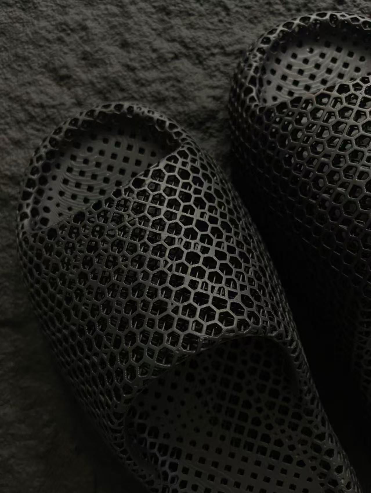 The clouds under your feet, powered by Lepow 3D printing.